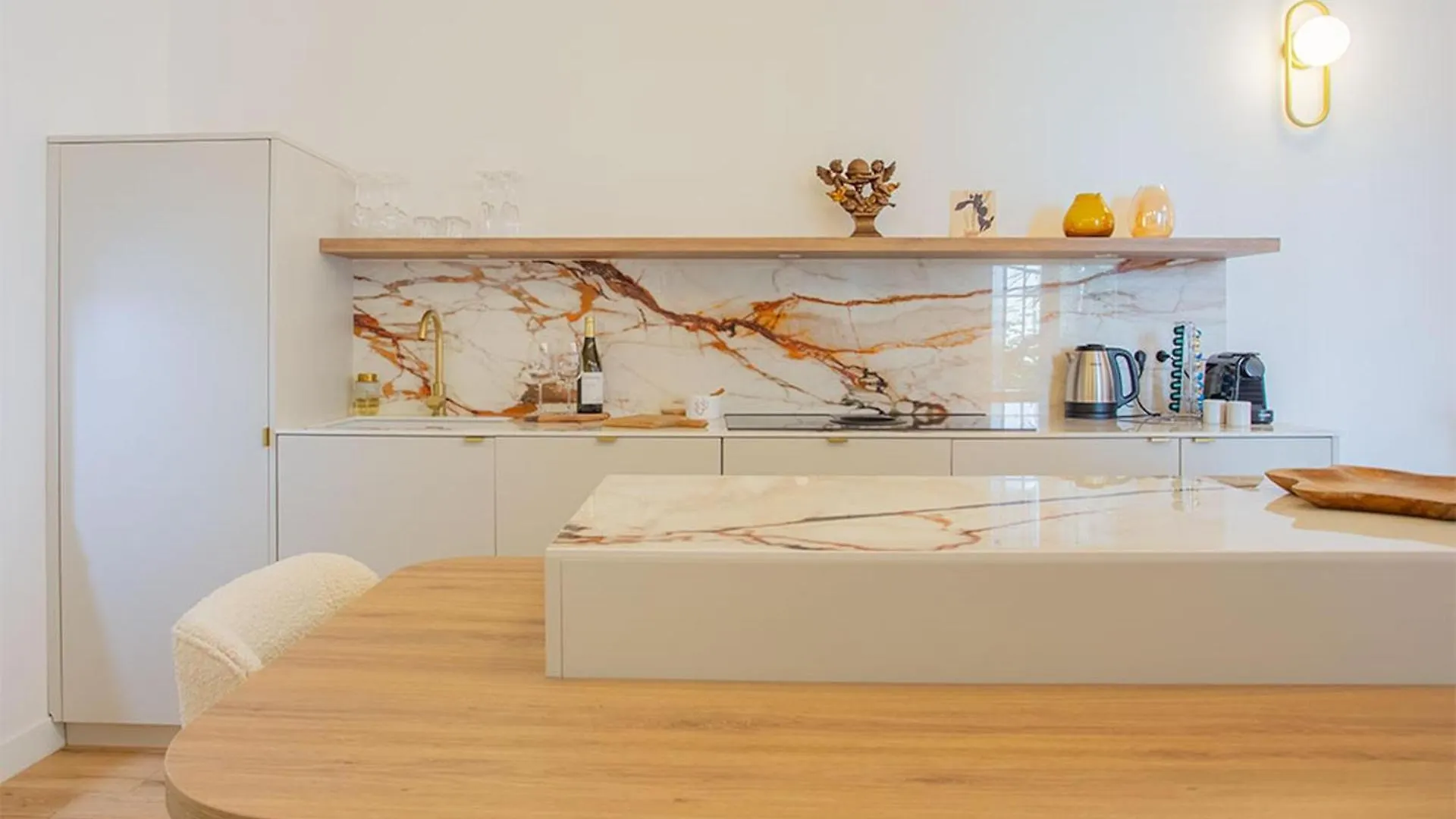Montmartre Rochechouart - 1 Bed Apartment Paris